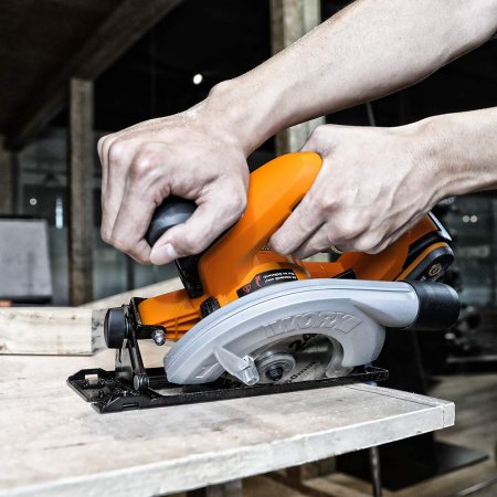 Дисковая пила WORX WX529.9 аккумуляторная 20V, 150мм, в сумке, Без аккумулятора и зарядного устройства Дисковая пила WORX WX529.9 аккумуляторная 20V, 150мм, в сумке, Без аккумулятора и зарядного устройства