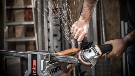 Угловая шлифмашина WORX WX800.9 аккумуляторная 20V, 115мм, Без аккумулятора и зарядного устройства Угловая шлифмашина WORX WX800.9 аккумуляторная 20V, 115мм, Без аккумулятора и зарядного устройства