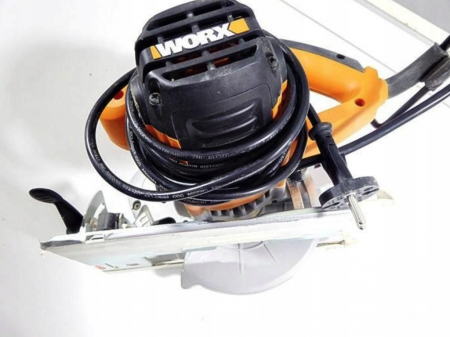 Дисковая пила WORX WX425 электрическая 220V, 1200Вт, 160мм