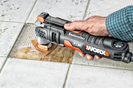 Реноватор WORX WX680 UI F30 Sonicrafter SDS электрический 220V, 350Вт, в кейсе