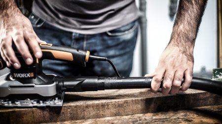 Виброшлифмашина WORX WX642.1 электрическая 220V 270Вт, в кейсе