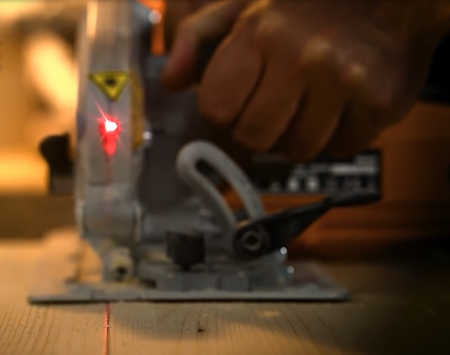 Дисковая пила WORX WX445 электрическая 220V, 1600Вт, 190мм