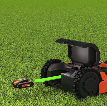 Робот газонокосилка WORX Landroid L WR153E, 1500кв.м Робот газонокосилка WORX Landroid L WR153E, 1500кв.м